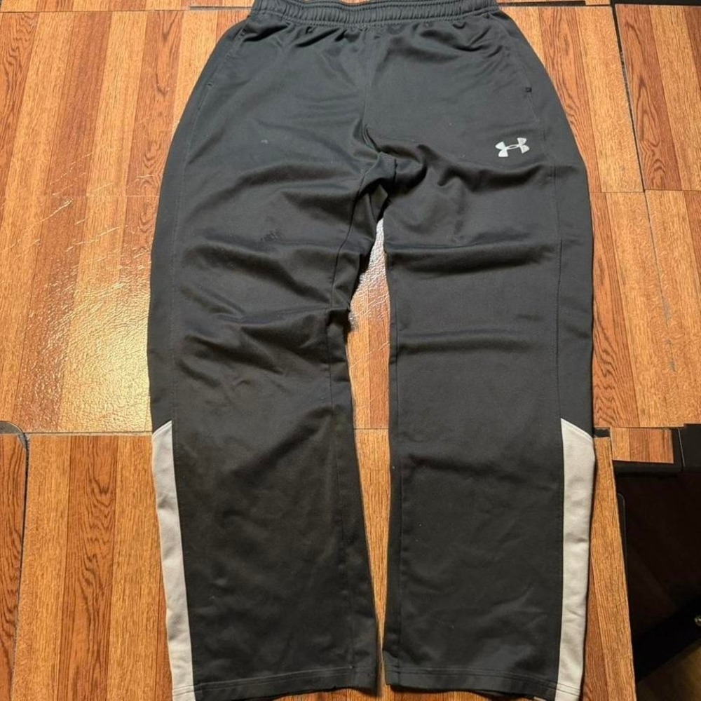 Under Armour Black Retro Tech Sportswear Baggy Track Sweatpants Fits Medium